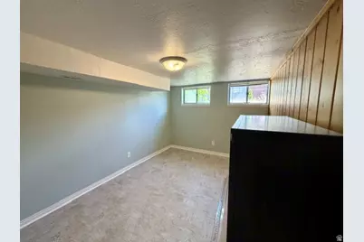 5597 S Hillside Dr E, Murray, UT 84107 - Photo 29