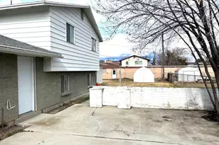 3887 S Hallmark Dr, West Valley, UT 84119 - Photo 25