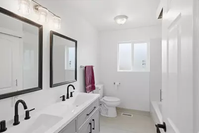 82 E 450 S, Smithfield, UT 84335 - Photo 25