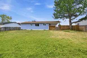 82 E 450 S, Smithfield, UT 84335 - Photo 29