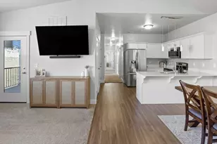 1816 W Eaglewood Dr, Saratoga Springs, UT 84045 - Photo 5