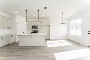 4774 S Alder Dr, Mapleton, UT 84664 - Photo 5