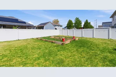 1684 W 350 N, West Point, UT 84015 - Photo 29
