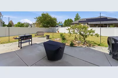 1684 W 350 N, West Point, UT 84015 - Photo 29