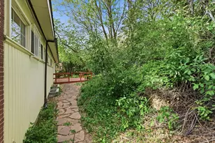 3521 S Crestwood Dr E, Millcreek, UT 84109 - Photo 29