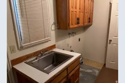 762 S 2050 W, Vernal, UT 84078 - Photo 5