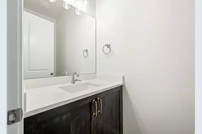684 W High Tide Pl #131, Saint George, UT 84790 - Photo 7