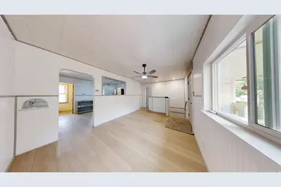 744 Royal St, Helper, UT 84526 - Photo 5