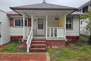 744 Royal St, Helper, UT 84526 - Photo 3