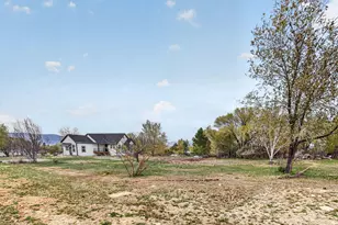 375 E 200 N, Spring City, UT 84662 - Photo 29