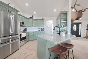 625 S 2400 W, Vernal, UT 84078 - Photo 5