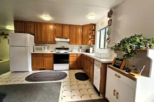 38 Twin Creek Dr, Mount Pleasant, UT 84647 - Photo 11