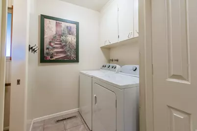 731 W 300 N, Vernal, UT 84078 - Photo 39