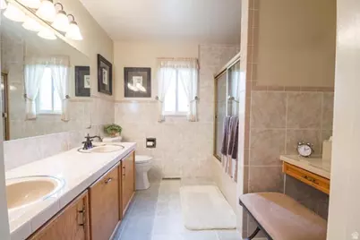731 W 300 N, Vernal, UT 84078 - Photo 41