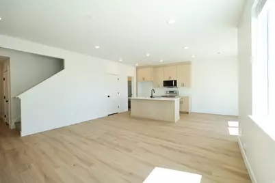 128 W 1200 S, Garland, UT 84312 - Photo 5