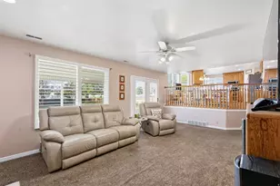 1451 W 11150 S, South Jordan, UT 84095 - Photo 35