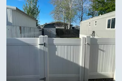 1144 W Prodo Vista Dr #216, Salt Lake City, UT 84119 - Photo 11