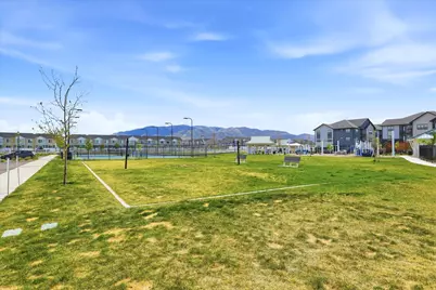 1188 E Dogwatch Dr, Saratoga Springs, UT 84045 - Photo 27