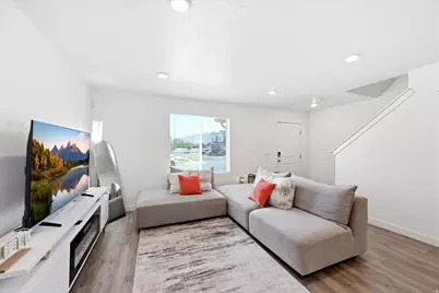 1188 E Dogwatch Dr, Saratoga Springs, UT 84045 - Photo 7