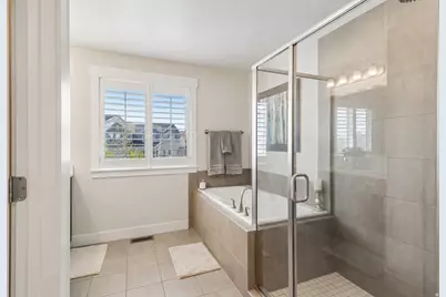 1374 E Primrose Ct N #106, Layton, UT 84040 - Photo 19