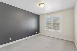 1374 E Primrose Ct N, Layton, UT 84040 - Photo 25