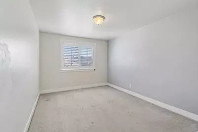 1374 E Primrose Ct N #106, Layton, UT 84040 - Photo 29