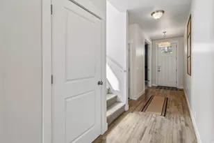 1374 E Primrose Ct N, Layton, UT 84040 - Photo 5
