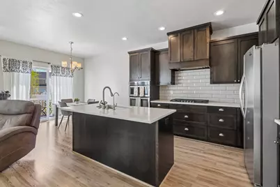 1374 E Primrose Ct N #106, Layton, UT 84040 - Photo 11
