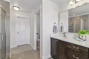 1374 E Primrose Ct N, Layton, UT 84040 - Photo 23