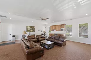 948 W Chelsea Ln N, North Salt Lake, UT 84054 - Photo 15