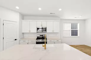 6320 S Green Diamond Cv, Saint George, UT 84790 - Photo 9