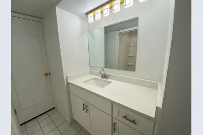 425 S 900 E, Salt Lake City, UT 84102 - Photo 9