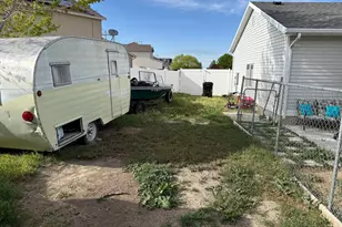 5797 W Early Dawn Dr S, West Jordan, UT 84081 - Photo 21