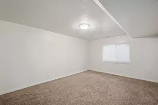 451 E Apple Grove Ln S, Pleasant Grove, UT 84062 - Photo 21