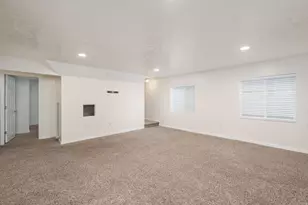 451 E Apple Grove Ln S, Pleasant Grove, UT 84062 - Photo 17