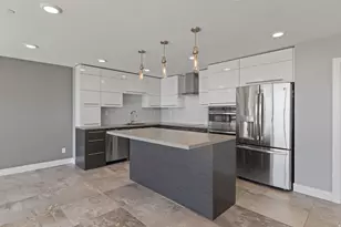 560 E South Temple St S, Salt Lake City, UT 84102 - Photo 3