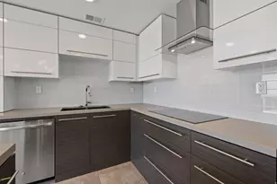 560 E South Temple St S, Salt Lake City, UT 84102 - Photo 7