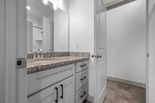 651 S 450 E, Clearfield, UT 84015 - Photo 23