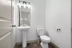 651 S 450 E, Clearfield, UT 84015 - Photo 15