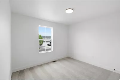 844 N 400 W, Logan, UT 84321 - Photo 25