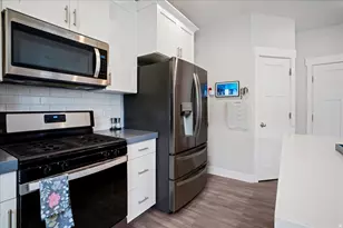 7242 N Clear Sky Ln, Eagle Mountain, UT 84005 - Photo 11