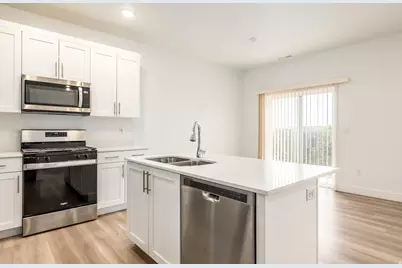 1303 E 920 N, Spanish Fork, UT 84660 - Photo 5
