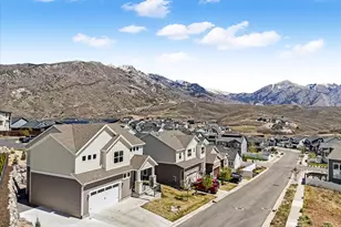 2357 E Glacial Peak Dr, Draper, UT 84020 - Photo 29