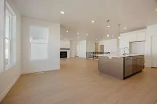 2905 N Kingbird Dr, Eagle Mountain, UT 84005 - Photo 3