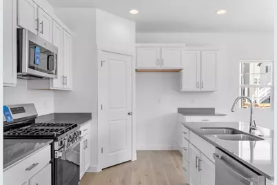 8227 W Sentinal Peak Dr, Magna, UT 84044 - Photo 13