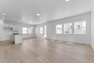 8227 W Sentinal Peak Dr, Magna, UT 84044 - Photo 9