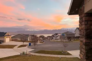 3123 S Deer Canyon Dr, Saratoga Springs, UT 84045 - Photo 3