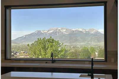 1075 N Oquirrh Dr, Heber City, UT 84032 - Photo 7