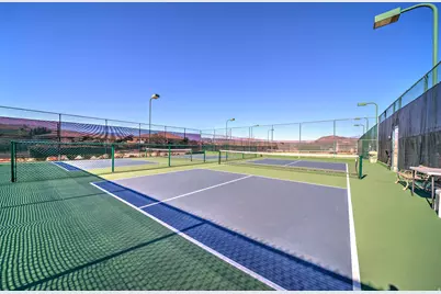 2212 S Chippenham Ct, Saint George, UT 84770 - Photo 39