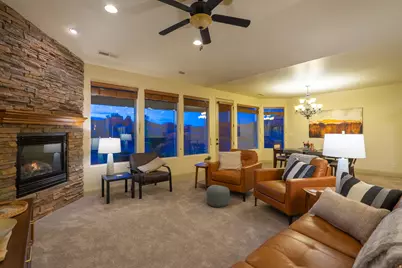2212 S Chippenham Ct, Saint George, UT 84770 - Photo 9